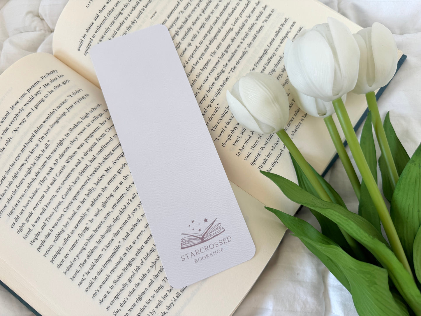 Moo Deng Bookmark
