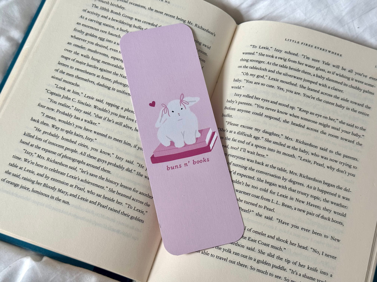 Buns n' Books Bunny Bookmark